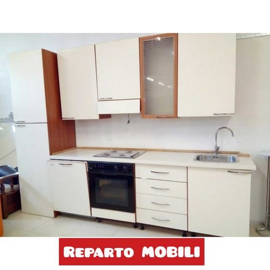 8-Ffoto-Tombolata-Epifania-2019-Mercatino-per-Tusciaweb