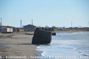 Tarquinia, spiaggia tra porto Clementino e le saline