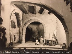 Viterbo - Anno 1965 - Presepio poliscenico nella basilica di S. Francesco