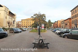Viterbo - Piazza della Rocca