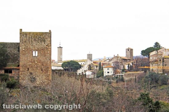 Viterbo - La zona fuori le mura di Valle Faul