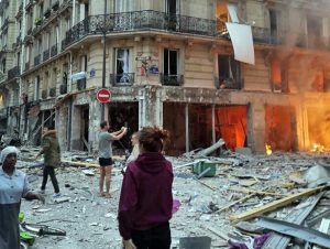 Parigi - Esplosione in zona Opera