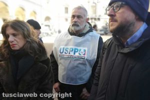 Viterbo - La protesta del sindacati di polizia penitenziaria Uspp e FpCgil