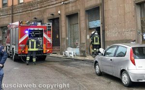 Viterbo - Incendio in via Acerbi