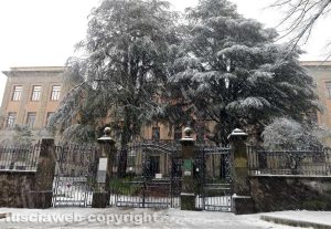 Maltempo - La neve a Viterbo - Il Paolo Savi chiuso
