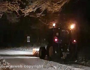 Neve sulla Cimina - Uno spazzaneve