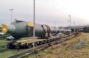 Il tir con trasporto speciale bloccato