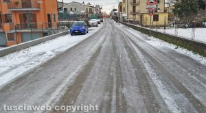 Montefiascone - Il ghiaccio sulle strade