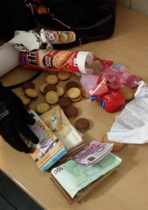 Civitavecchia - I soldi intercettati alla dogana