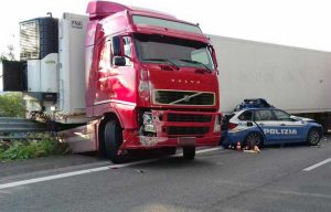 Messina - Incidente sull'autostrada A18