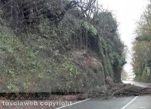 Montefiascone - Frana in strada Verentana