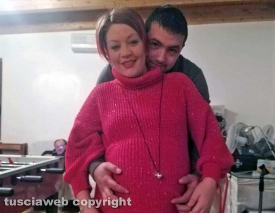 I neo genitori Matteo Brachino e Tania Donati 