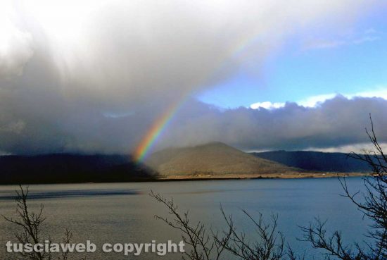 Ronciglione - Arcobaleno al lago di Vico