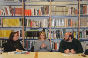 Tarquinia - Sabrina Nobile presenta "Per metà fuoco, per metà abbandono"