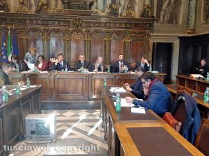 Viterbo - Consiglio comunale straordinario su Talete