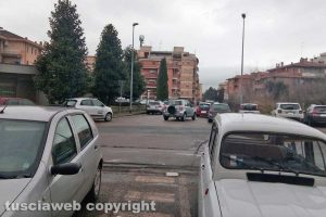 Viterbo - Sosta selvaggia in via Monti Cimini