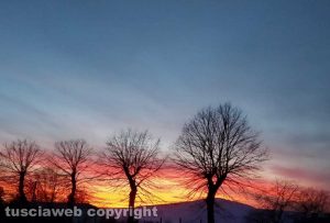 Tramonto sul lago di Vico