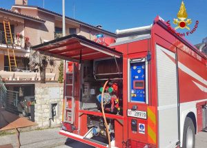 Montecatini Terme - L'intervento dei vigili del fuoco