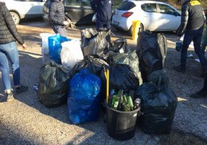 Viterbo Clean up ripulisce un tratto di bosco sulla Cimina