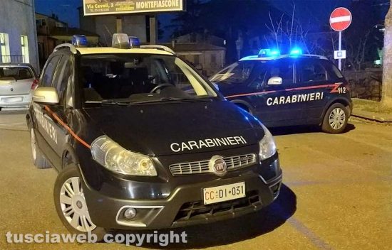 Montefiascone - I controlli dei carabinieri a piazzale Roma e al prato giardino