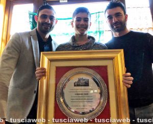Mariano Buzzi con gli allenatori Carmine Cirillo e Dario Vangeli