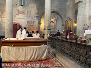 Viterbo - I funerali di don Angelo Gargiuli 