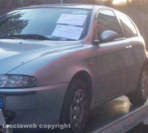 Viterbo - Un veicolo sequestrato dalla polizia locale