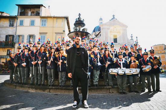 Ronciglione - Marco Mengoni con la banda Alceo Catini