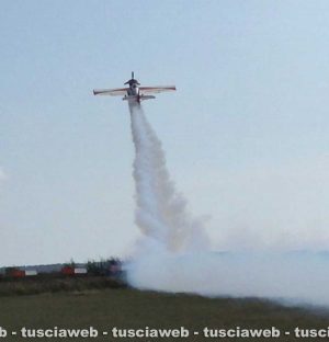 Flavio Saccomanno nel suo aereo