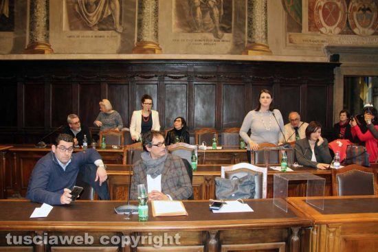 Viterbo - Consiglio comunale - L'opposizione attacca