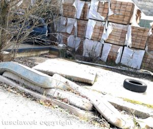 Orte - Area adiacente la discarica abusiva ex Fornace