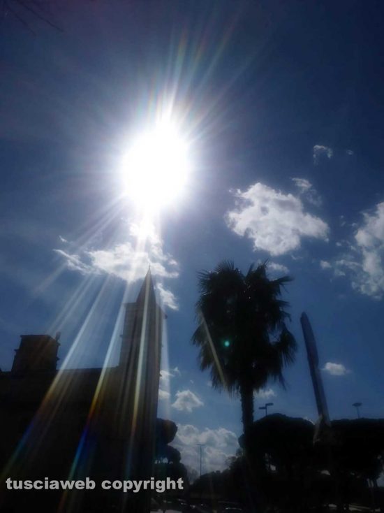  Il sole su Viterbo