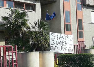 Civita Castellana - La protesta per la scuola Rodari