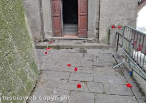 Montefiascone - Il degrado alla chiesa della Madonna dell'Arco