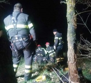 Soriano nel Cimino - Cade nel dirupo e muore - L'intervento dei vigili del fuoco