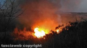 Orte - Incendio sulla ferrovia
