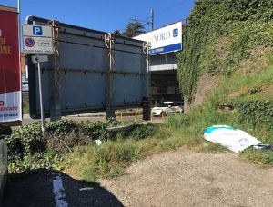Viterbo - Ripulito il parcheggio libero di viale Raniero Capocci