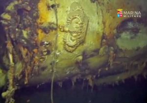 Messina - Il relitto dell'incrociatore "Giovanni dalle bande nere"