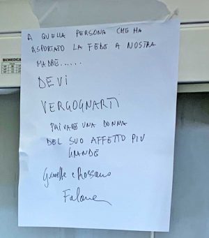 Viterbo - Il cartello messo dopo il furto della fede 