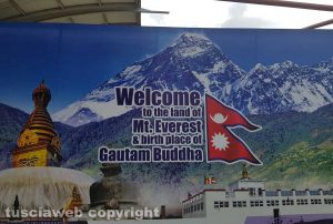 Il gruppo Sisipuòfare è arrivato Kathmandu 