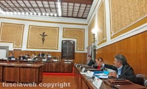 Montefiascone - Il consiglio comunale - Bagarre in aula tra Augusto Bracoloni e Paolo Manzi