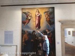 Sutri - Vittorio Sgarbi inaugura la mostra a palazzo Doebbing