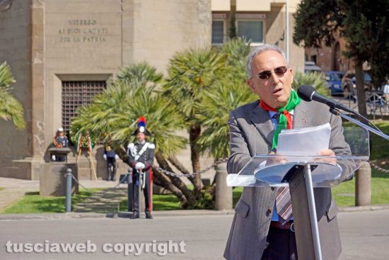 Viterbo - Il presidente dell'Anpi Enrico Mezzetti