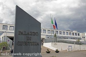 Viterbo - Palazzo di giustizia