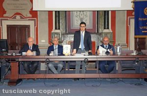 Viterbo - Premio "Viterbo che studia" di Rotary e Bcc