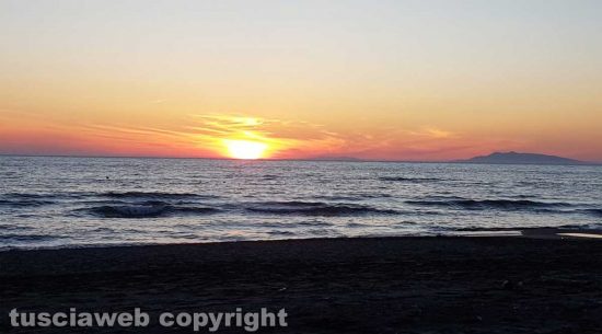 Tramonto a Tarquinia