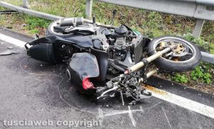 Cimina - Scontro auto-moto, muore centauro