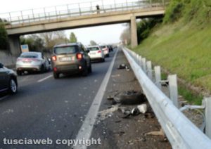 Vitorchiano - Incidente sulla Superstrada, ferito ragazzo