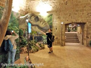 Viterbo - A Pasqua con i dinosauri