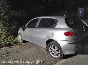 Corchiano - Auto capotta ed esce di strada, un ferito